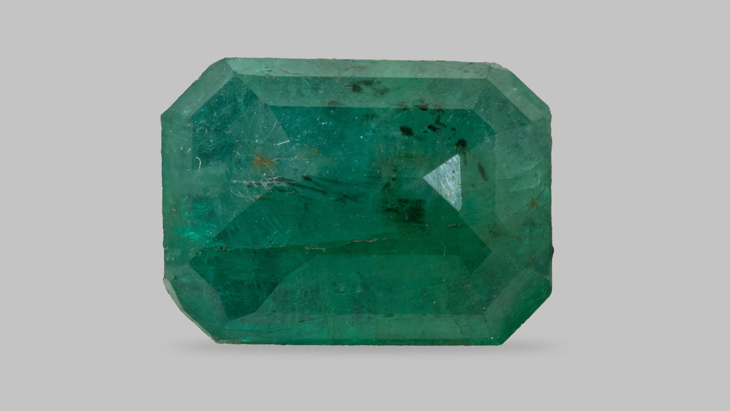 Minor Oil Natural Zambian Emerald (Panna) 5.55 Carats
