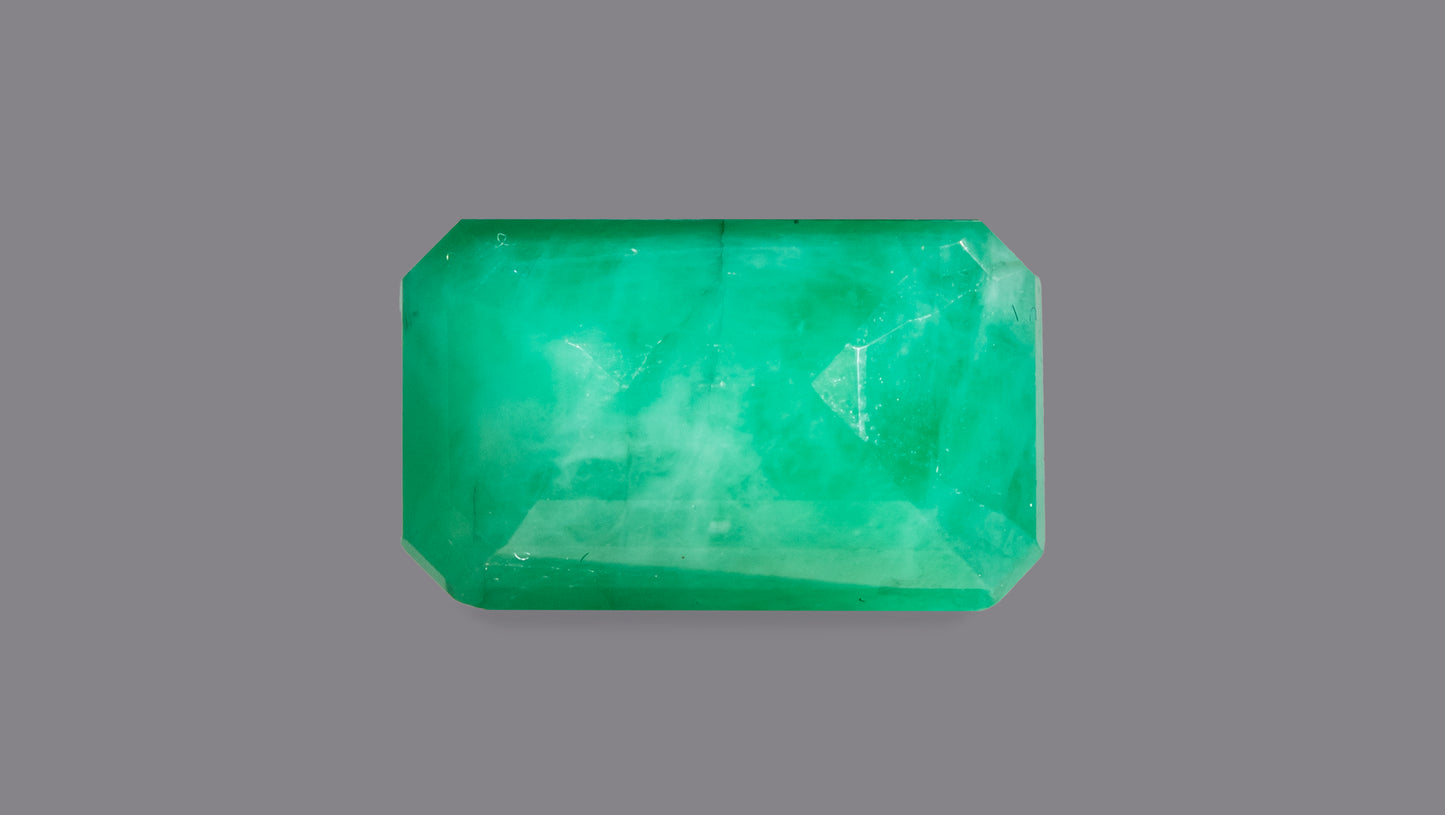 Natural Zambian Emerald (Panna) 7.14 Carats