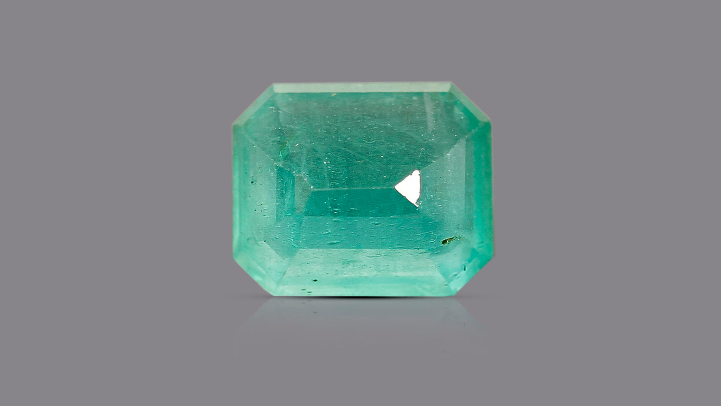 Natural Zambian Emerald (Panna) 4.85 Carats