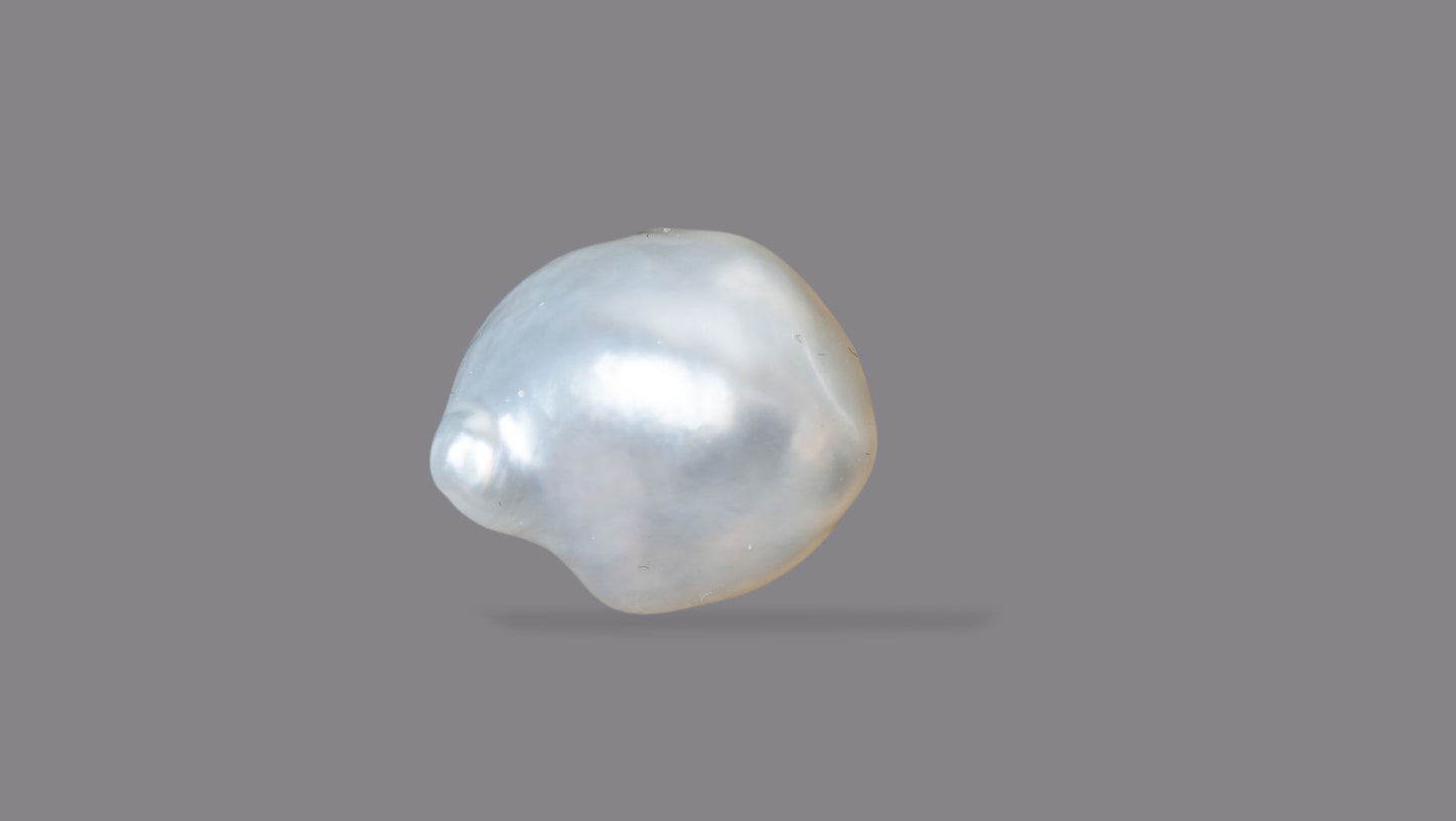 Natural Venezuela Pearl 9.46 Carats