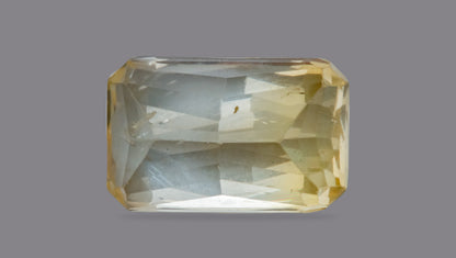 Natural Yellow Sapphire (Pukhraj) 7.11 Carats