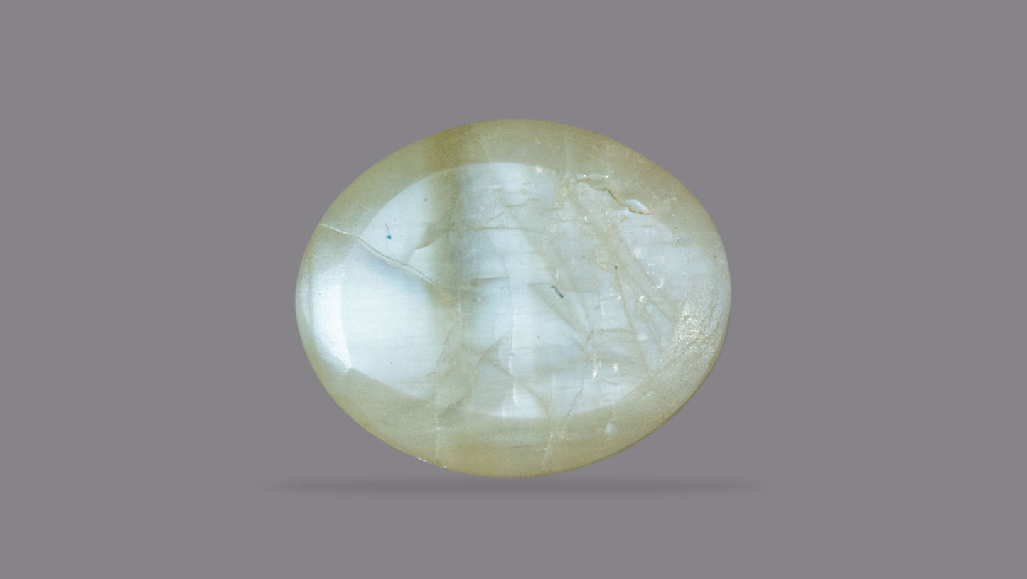 Natural Cat'S Eye (Lehsuniya) 3.80 Carats