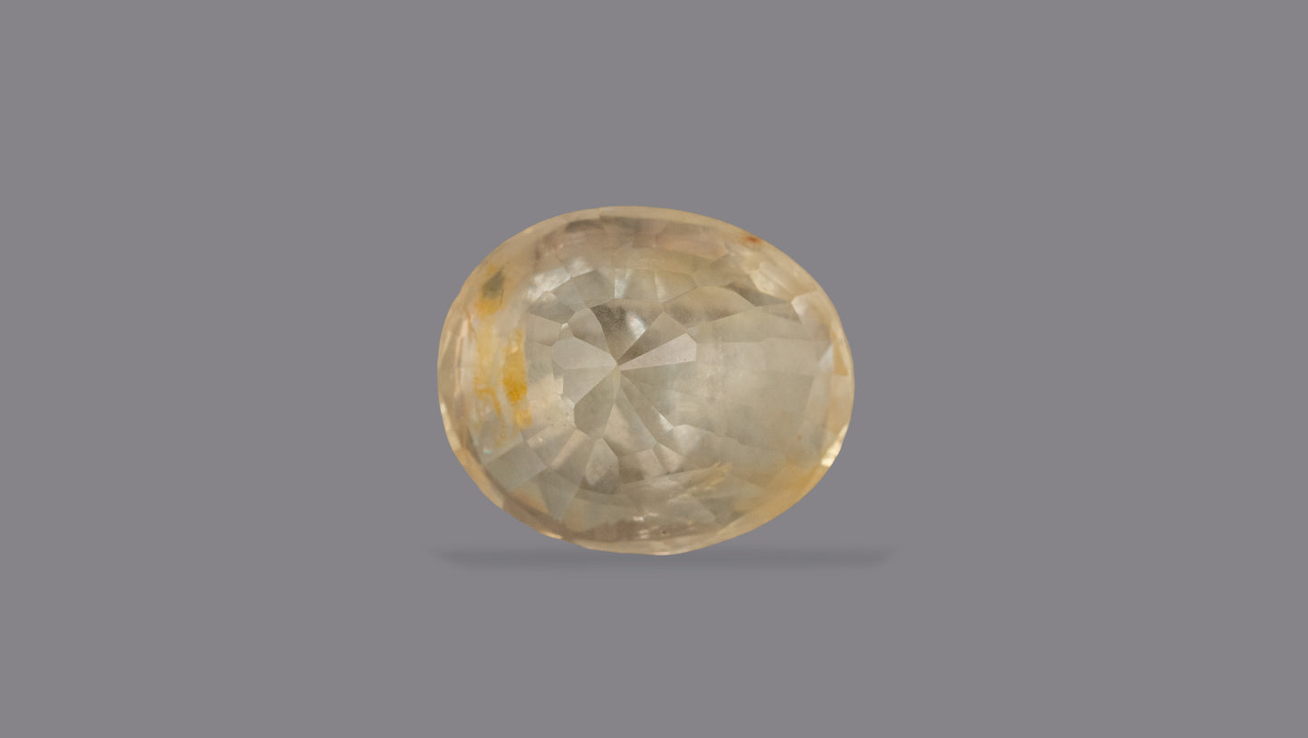 NATURAL YELLOW SAPPHIRE (PUKHRAJ) 5.56 CARATS