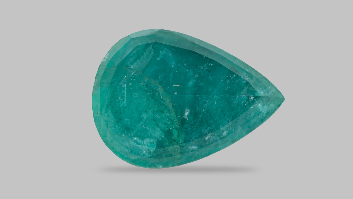 Minor Oil Natural Zambian Emerald (Panna) 12.43 Carats