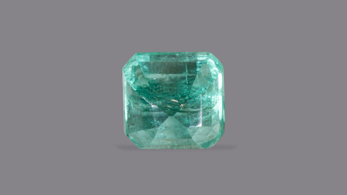 Natural Zambian Emerald (Panna) 1.61 Carats