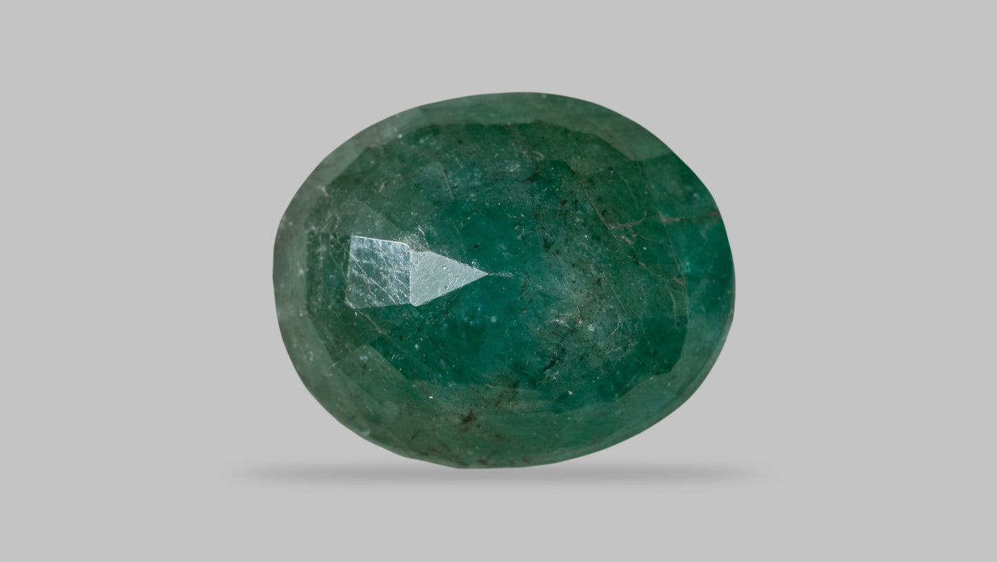 Minor Oil Natural Zambian Emerald (Panna) 5.43 Carats