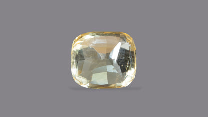 Natural Yellow Sapphire (Pukhraj) 5.26 Carats