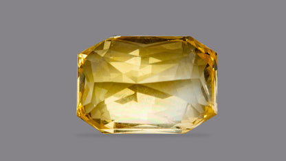 Natural Yellow Sapphire (Pukhraj) 6.09 Carats