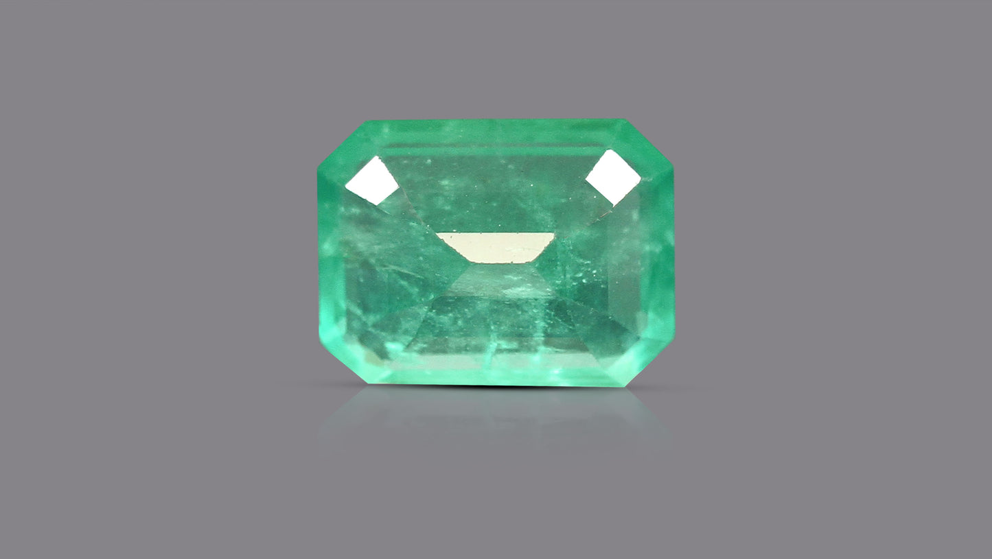 Natural Zambian Emerald (Panna) 3.32 Carats