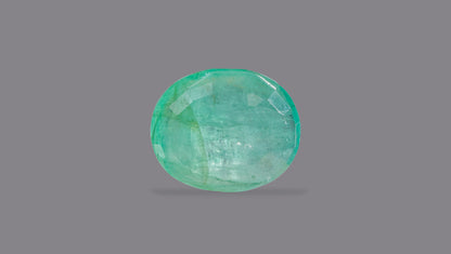 Natural Zambian Emerald (Panna) 4.95  Carats