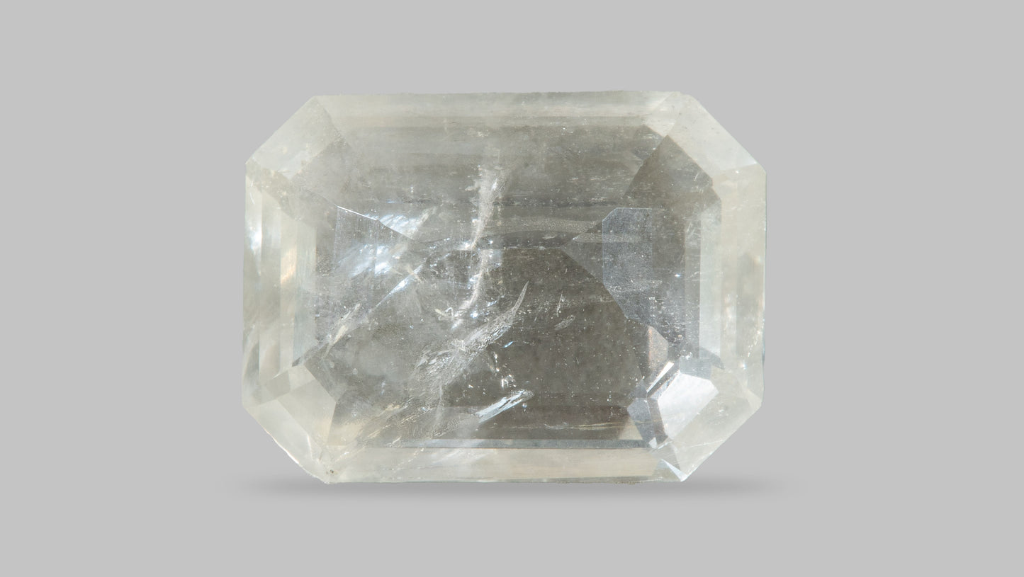 Natural Yellow Sapphire (Pukhraj) 4.82 Carats