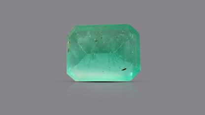 Natural Zambian Emerald (Panna) 4.84 Carats