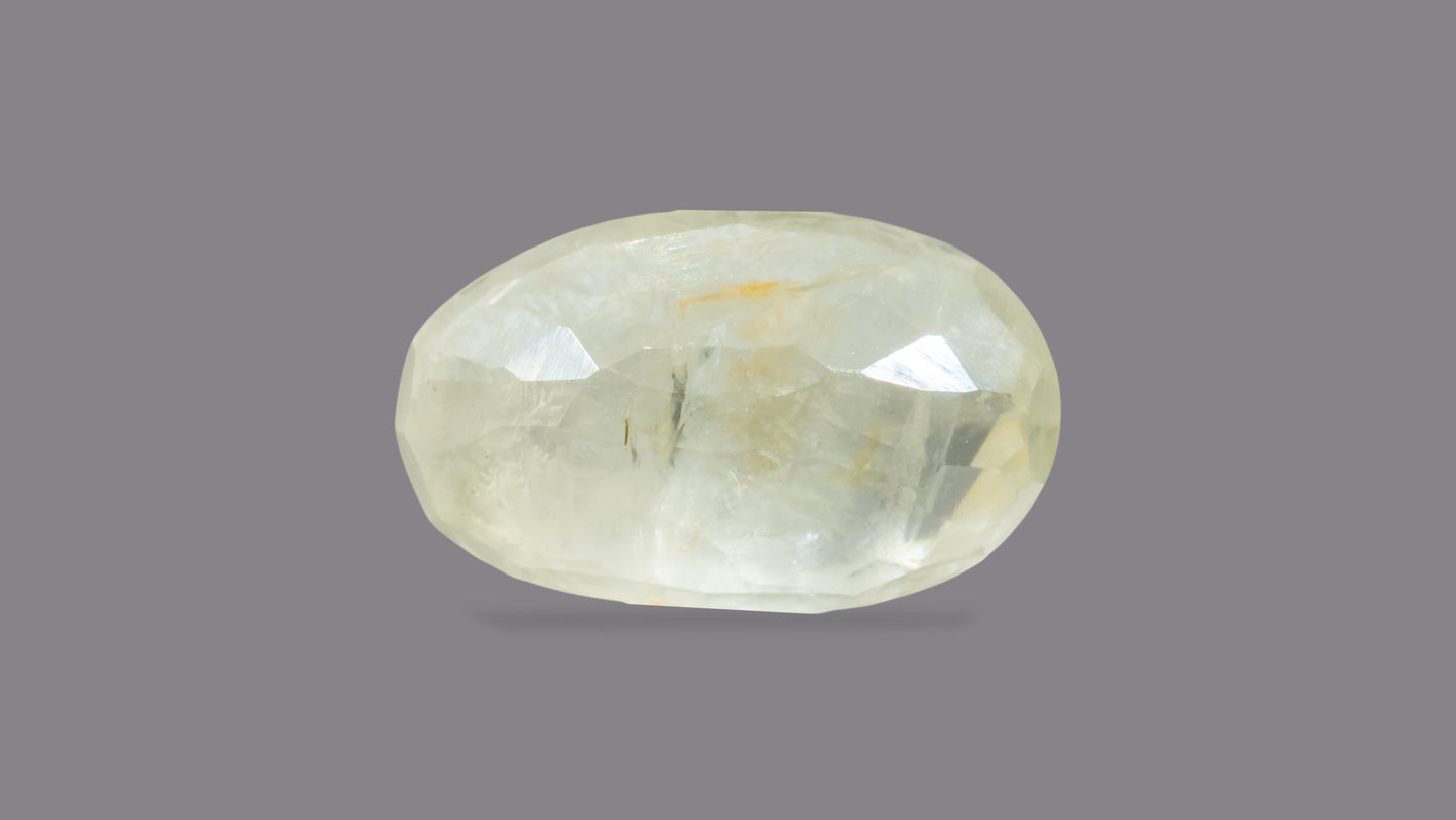 Natural Yellow Sapphire (Pukhraj) 5.58 Carats