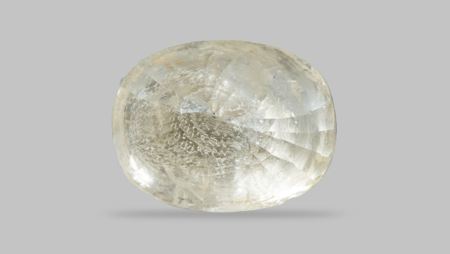 Natural Yellow Sapphire (Pukhraj) 4.85 Carats