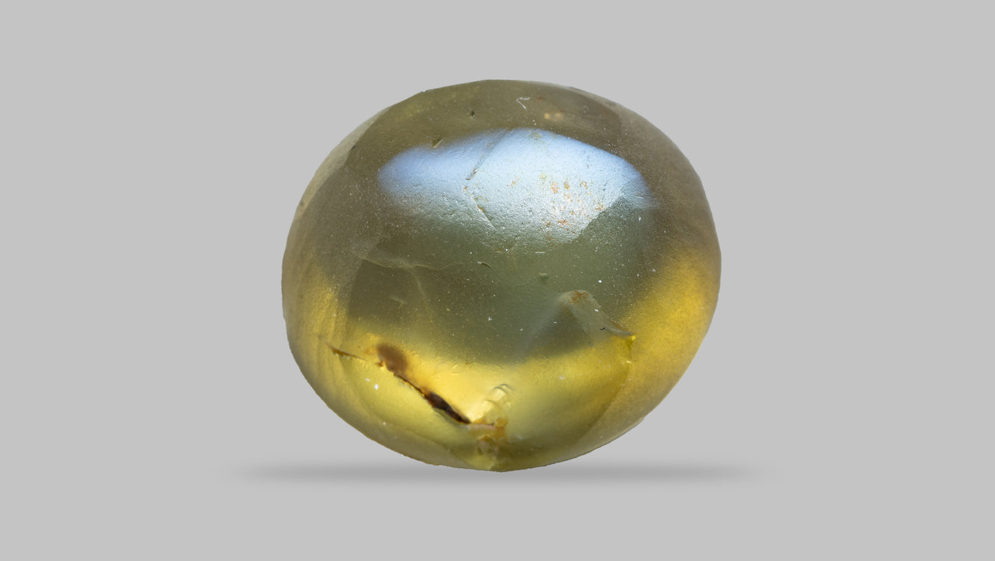 Natural Cat'S Eye (Lehsuniya) 8.90 Carats