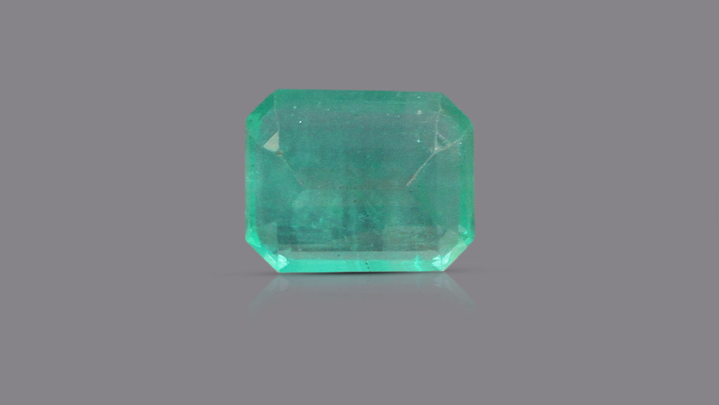 Natural Zambian Emerald (Panna) 5.76 Carats