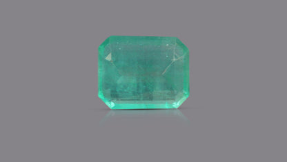 Natural Zambian Emerald (Panna) 5.76 Carats