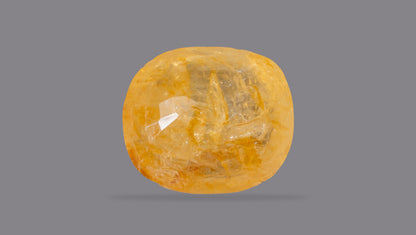 NATURAL YELLOW SAPPHIRE (PUKHRAJ) 4.06 CARATS