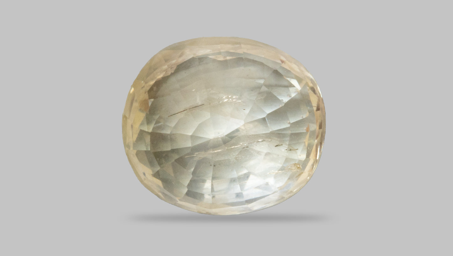 Natural Yellow Sapphire (Pukhraj) 3.29 Carats