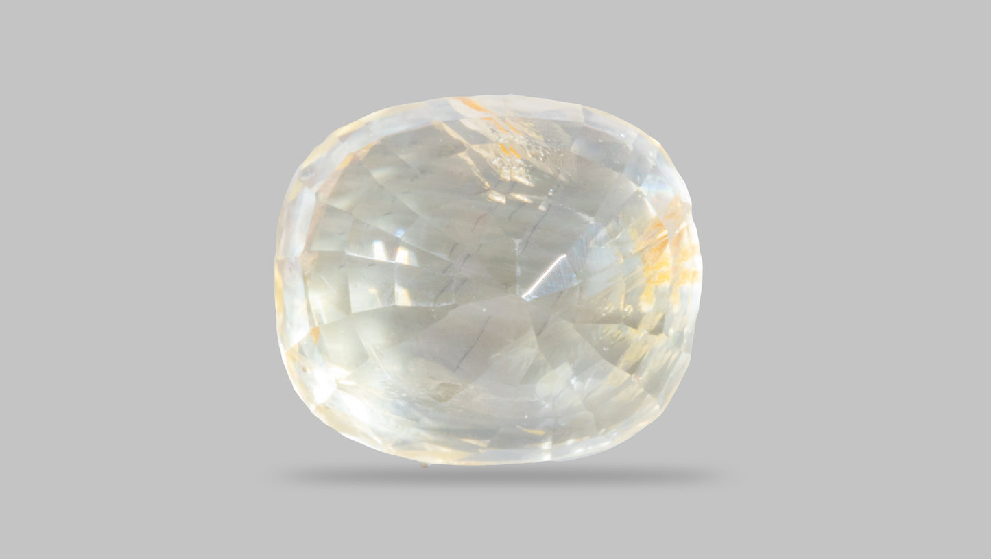 Natural Yellow Sapphire (Pukhraj) 3.38 Carats