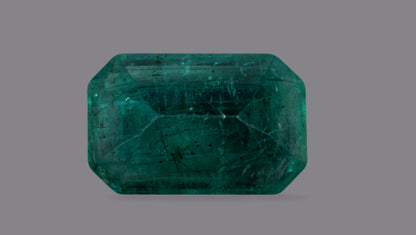 Natural Zambian Emerald (Panna) 3.88 Carats