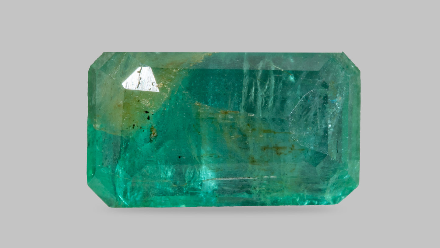 Natural Zambian Emerald (Panna) 3.23 Carats