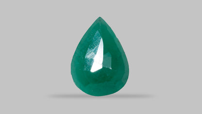 Minor Oil Natural Zambian Emerald (Panna) 3.52 Carats