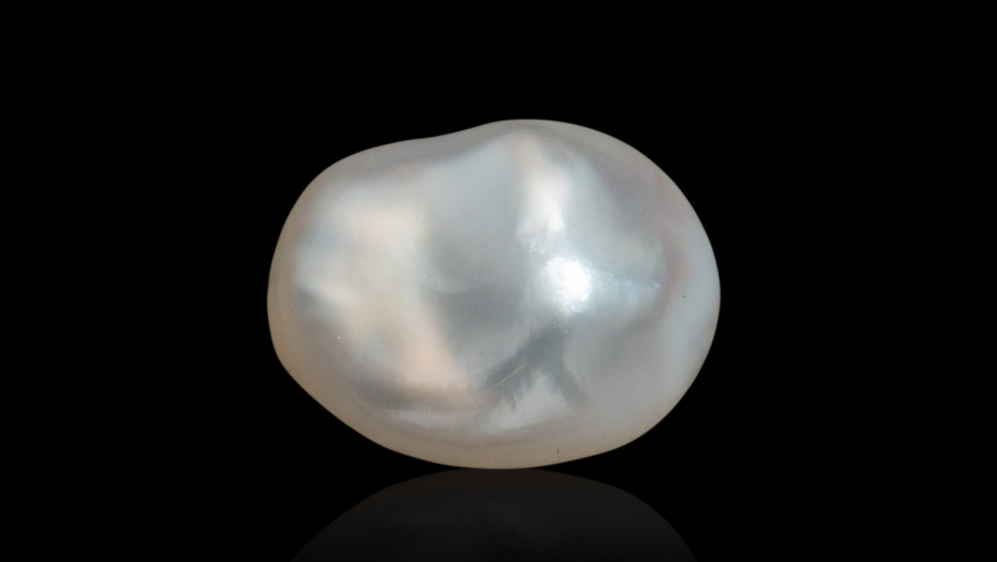 Natural Venezuela Pearl 12.30 Carats