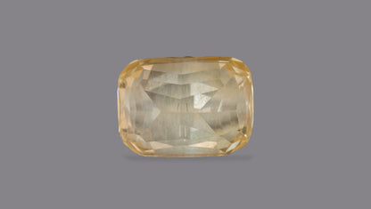 Natural Yellow Sapphire (Pukhraj) 5.46 Carats
