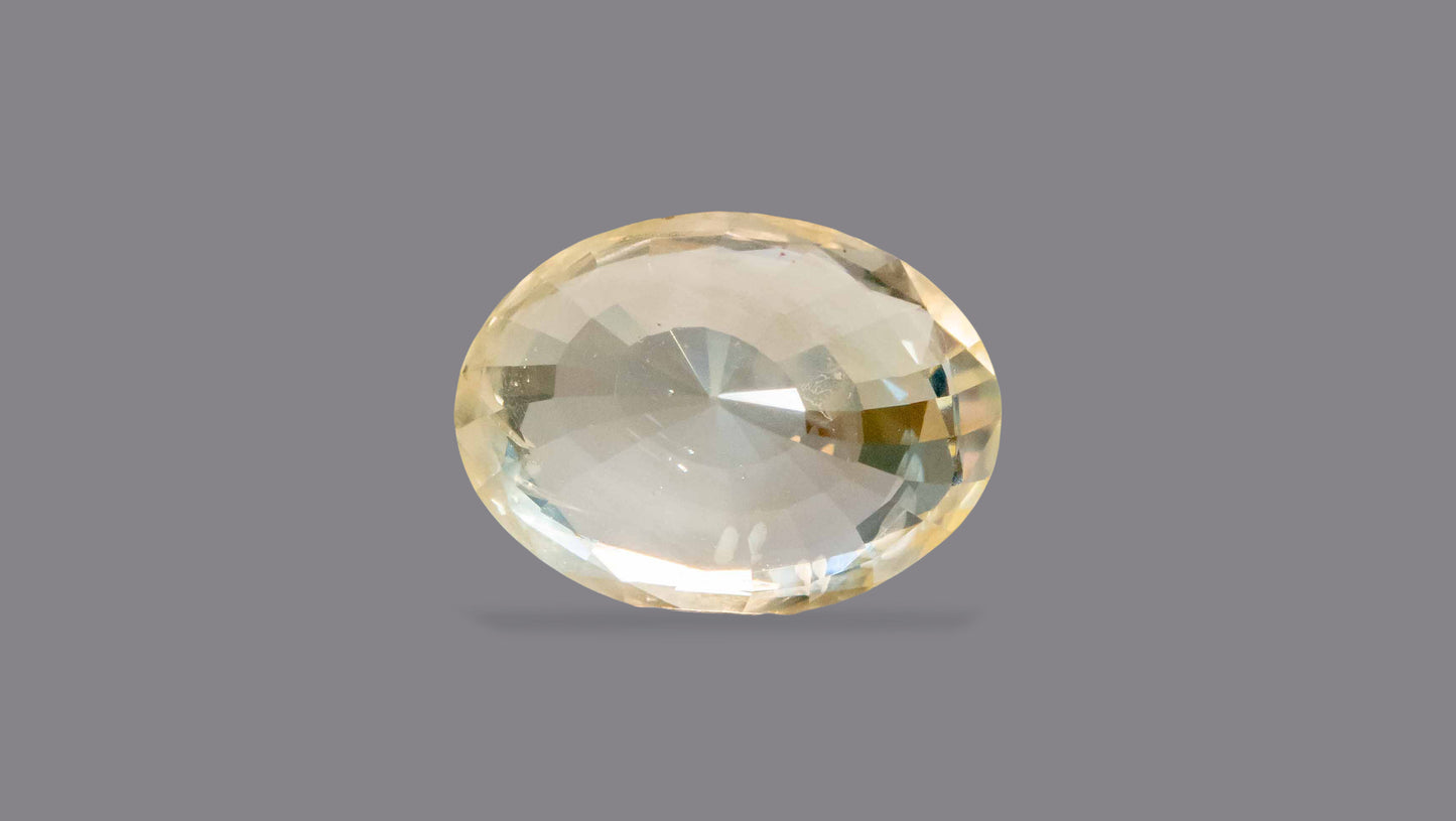 Natural Yellow Sapphire (Pukhraj) 5.69 Carats