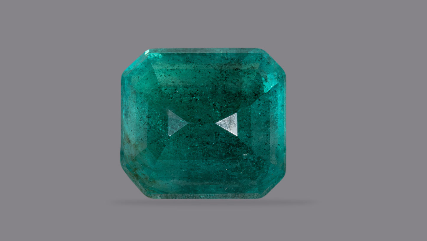 Natural Zambian Emerald (Panna) 6.67 Carats