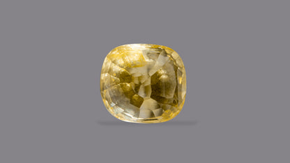 Natural Yellow Sapphire (Pukhraj) 4.11 Carats