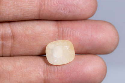 Natural Yellow Sapphire (Pukhraj) 10.14 Carats