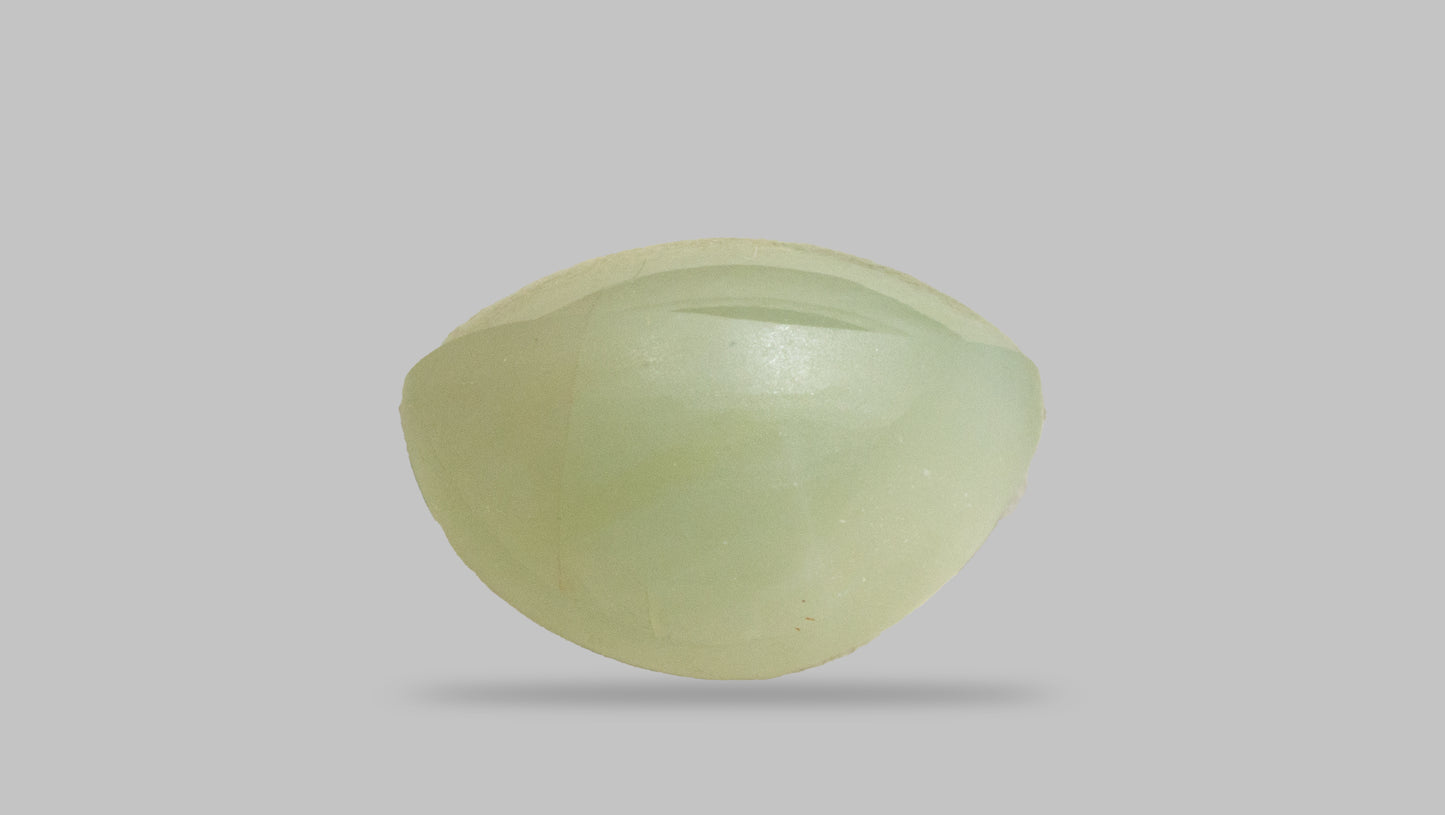Natural Cat'S Eye (Lehsuniya) 7.68 Carats