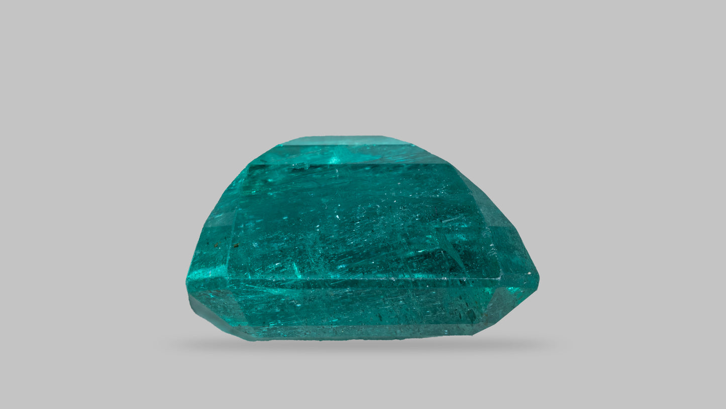 Minor Oil Natural Zambian Emerald (Panna) 6.10 Carats