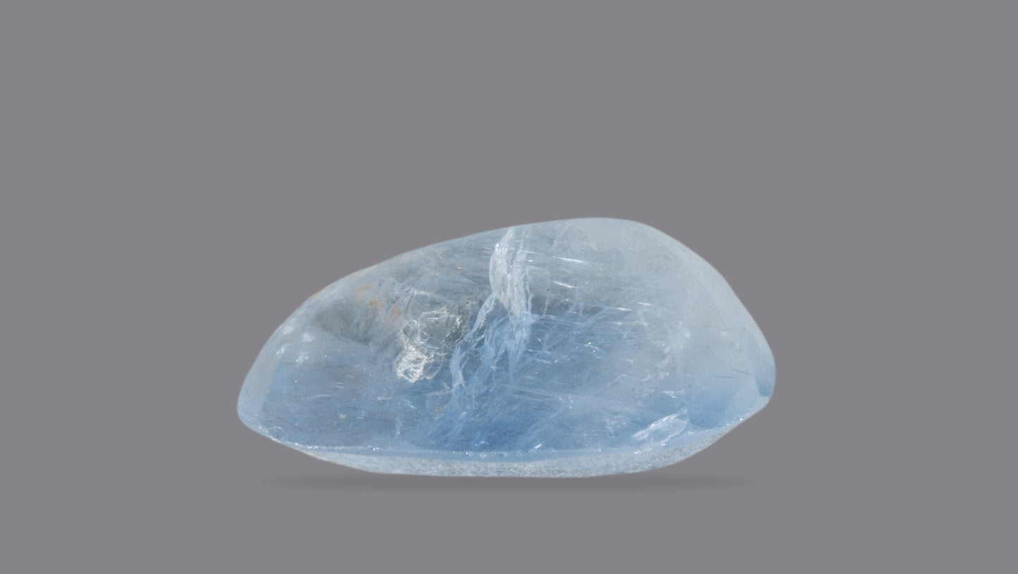 NATURAL BLUE SAPPHIRE (NEELAM) 4.63 CARATS