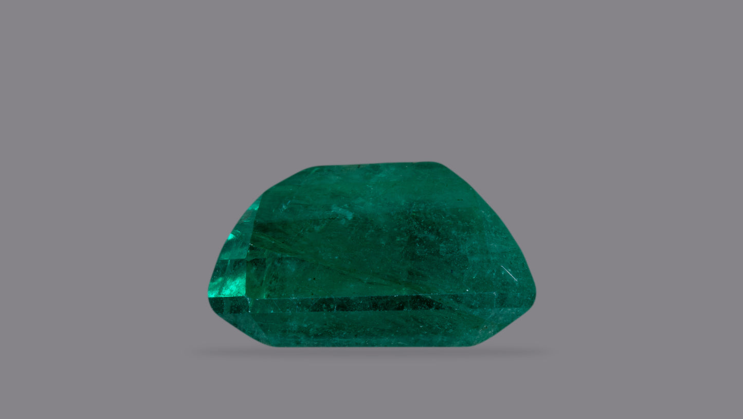 Natural Zambian Emerald (Panna) 5.98 Carats