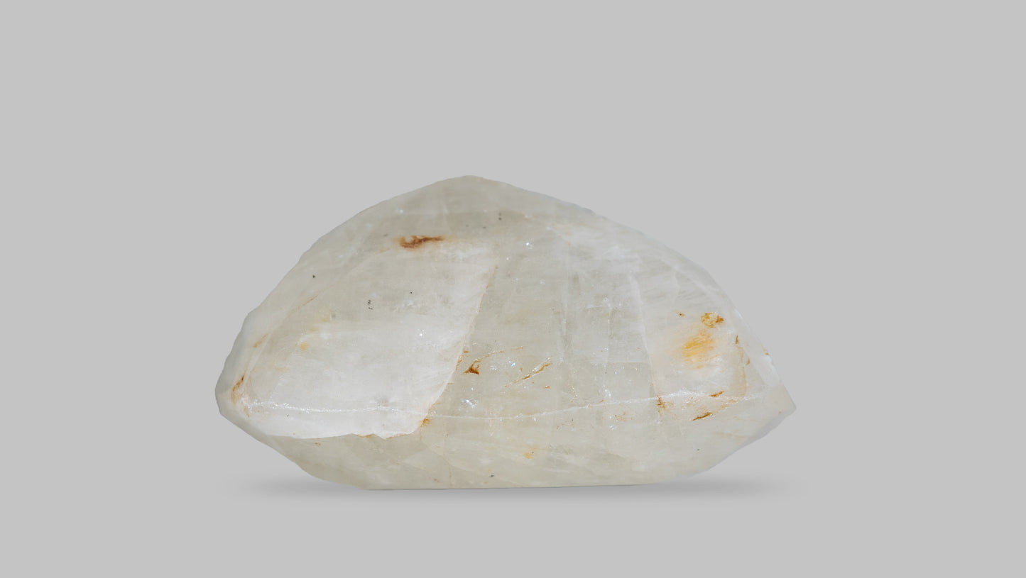 Natural Yellow Sapphire (Pukhraj) 10.19 Carats