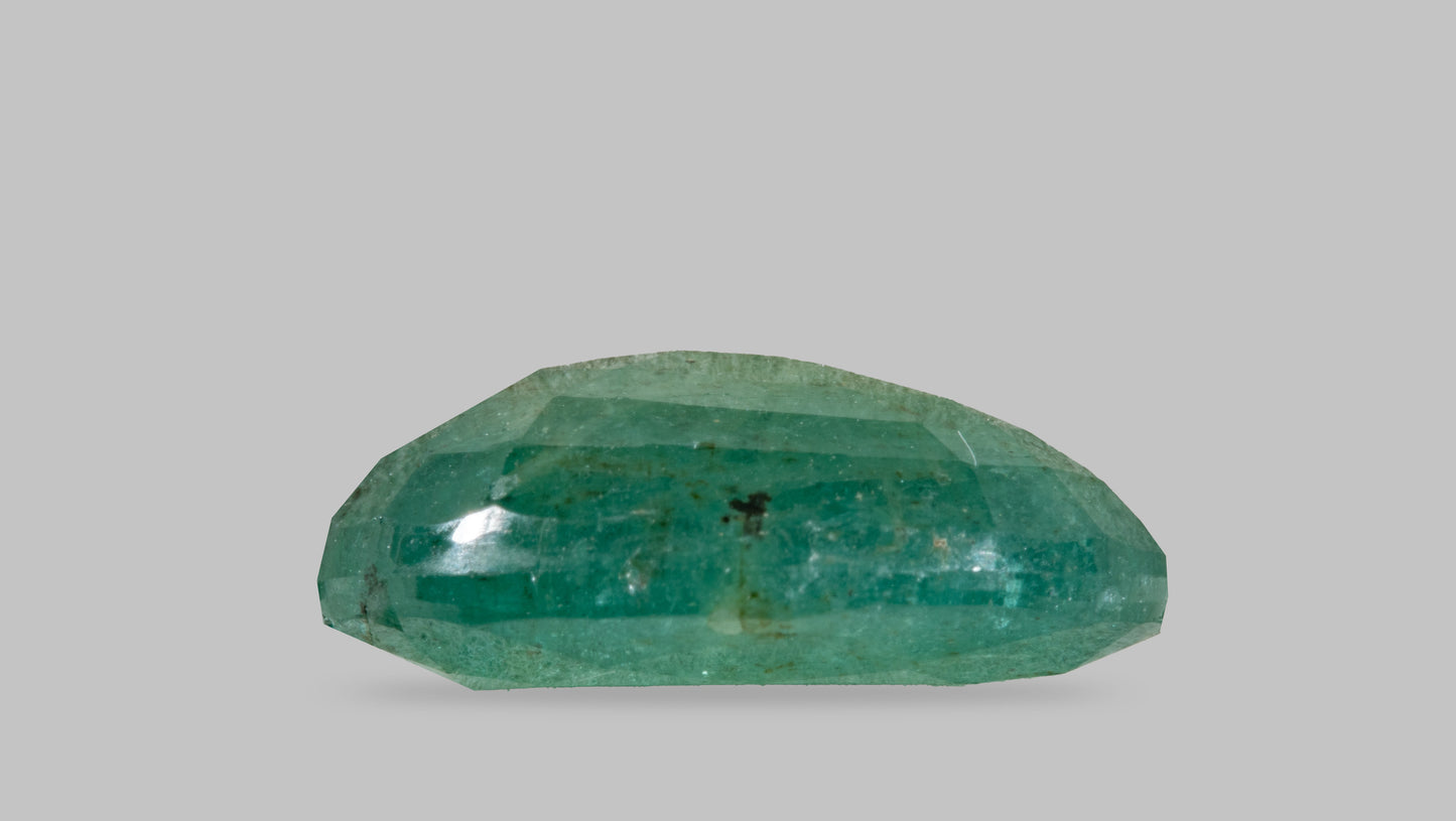 Natural Zambian Emerald (Panna) 7.00 Carats