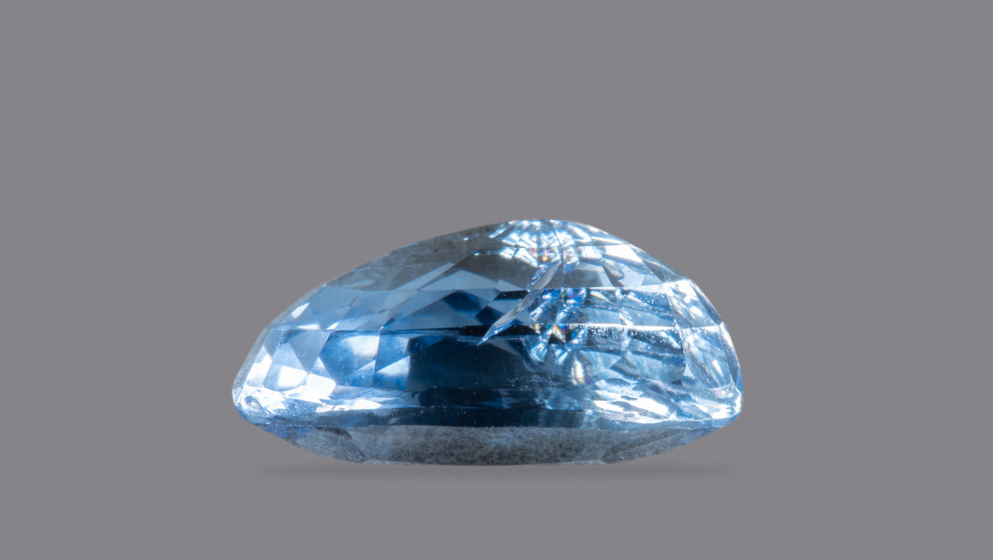 NATURAL BLUE SAPPHIRE (NEELAM) 5.59 CARATS
