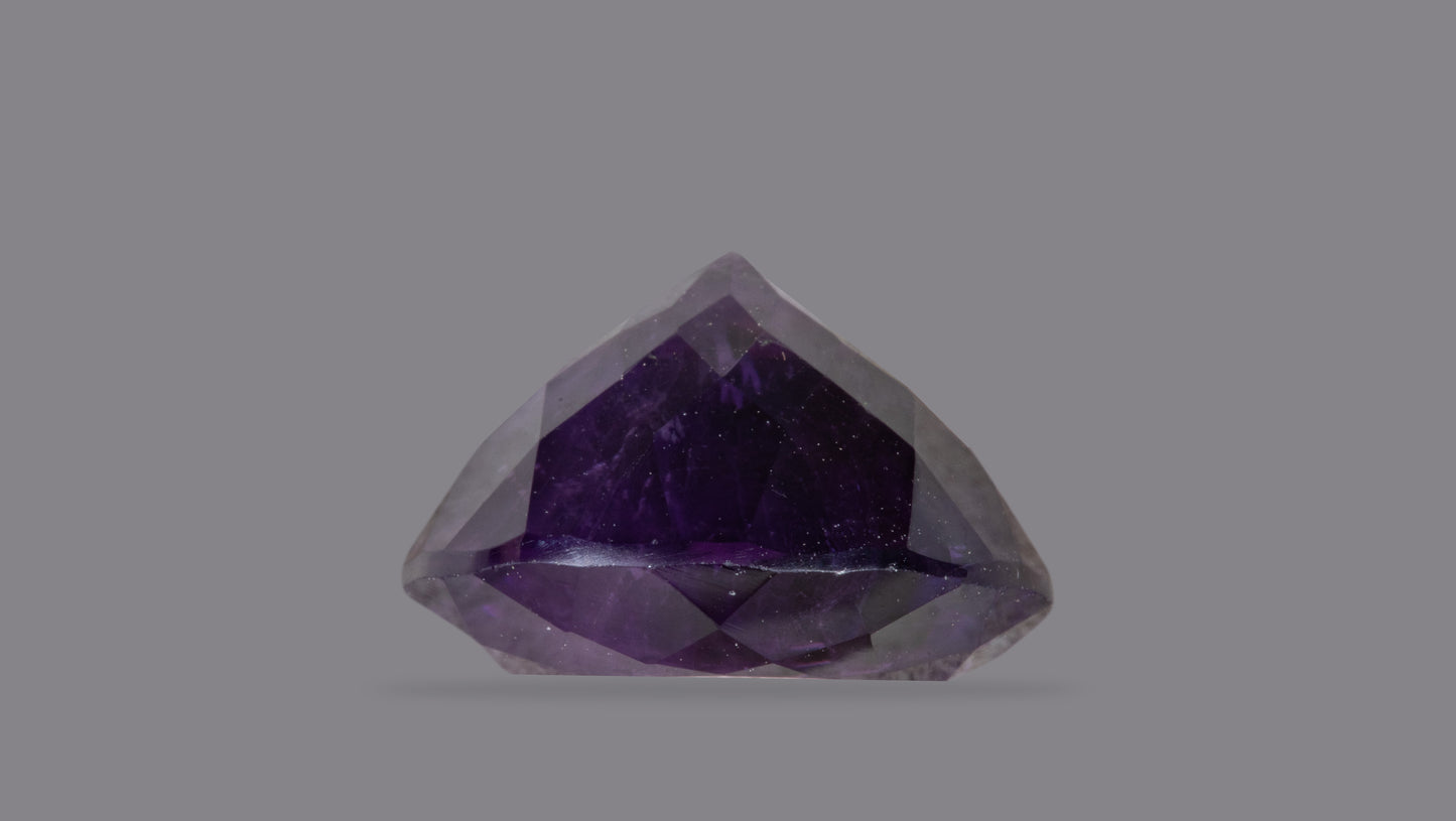 NATURAL AMETHYST 9.25 CARATS.