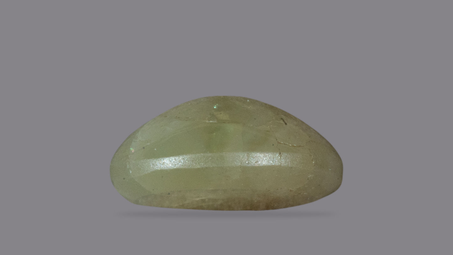 Natural Cat'S Eye (Lehsuniya) 3.80 Carats