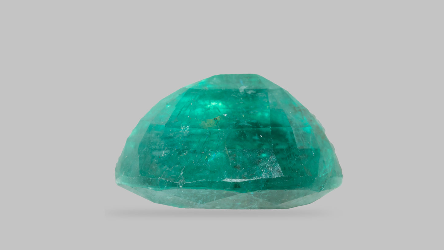 Natural Zambian Emerald (Panna) 5.72 Carats