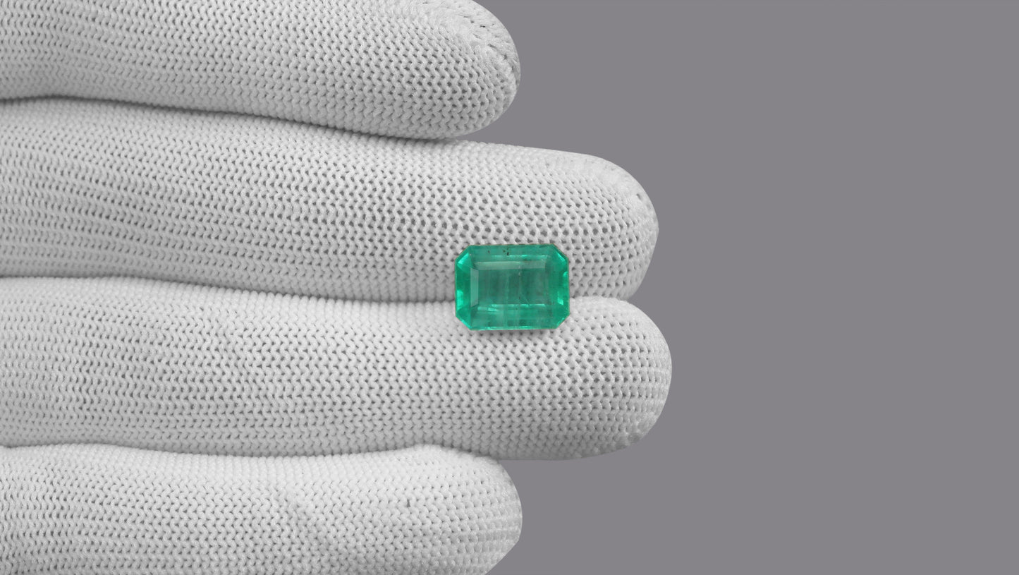 Natural Zambian Emerald (Panna) 5.97 Carats