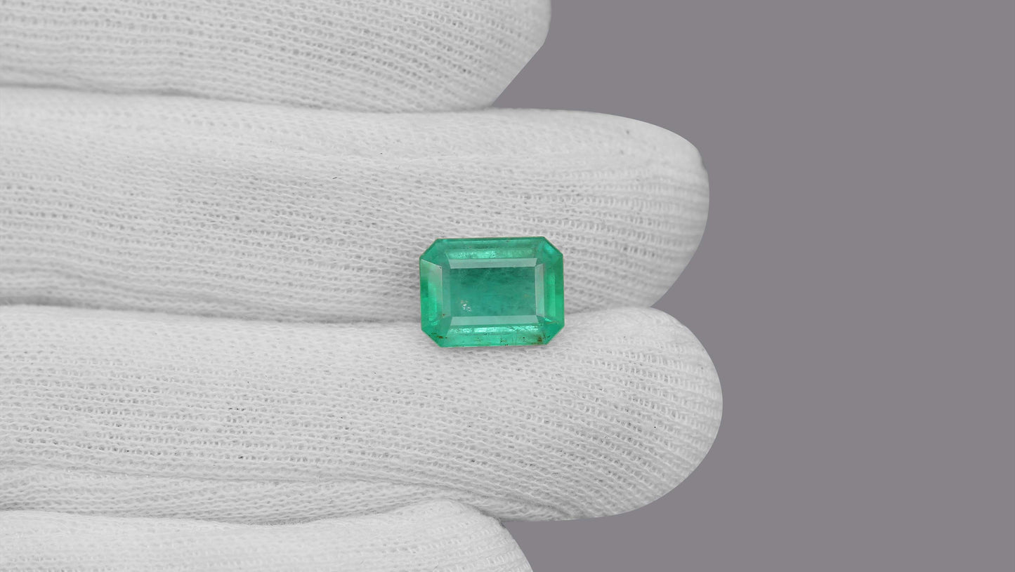 Natural Zambian Emerald (Panna) 6.66 Carats