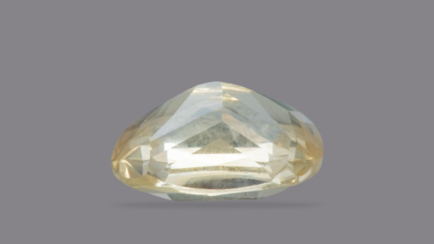 Natural Yellow Sapphire (Pukhraj) 5.69 Carats