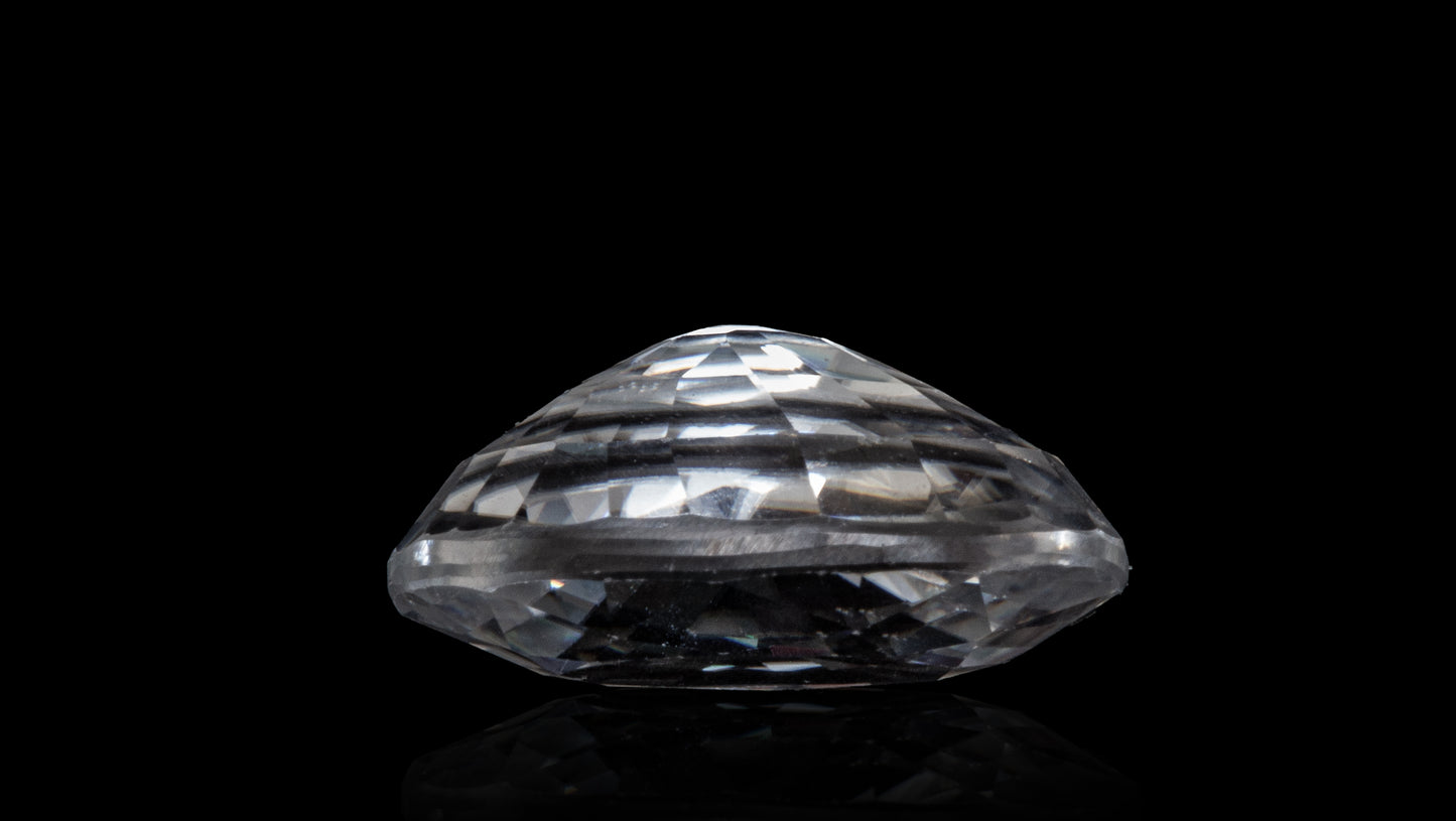 NATURAL ZIRCON 6.94 CARATS