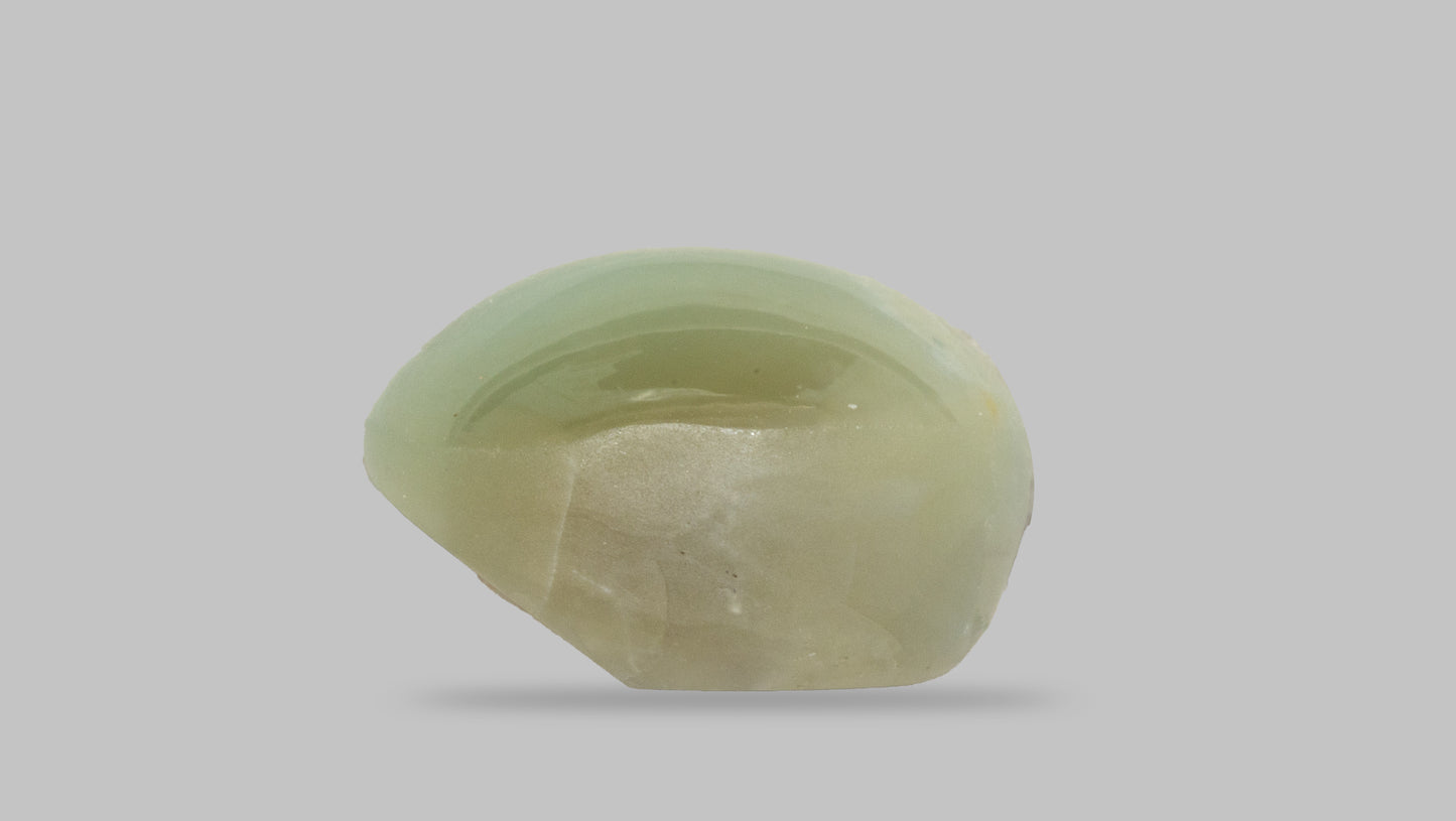 Natural Cat'S Eye (Lehsuniya) 7.74 Carats