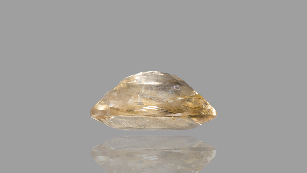 Natural Yellow Sapphire (Pukhraj) 7.37 Carats