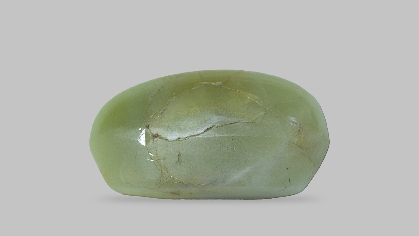Natural Cat'S Eye (Lehsuniya) 12.35 Carats